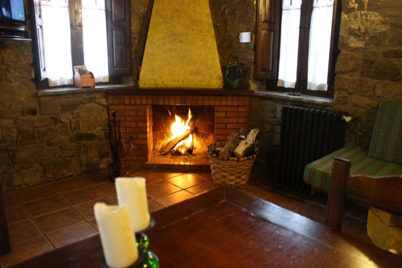 Casa Rural La Xiarapina Serrapio Esterno foto